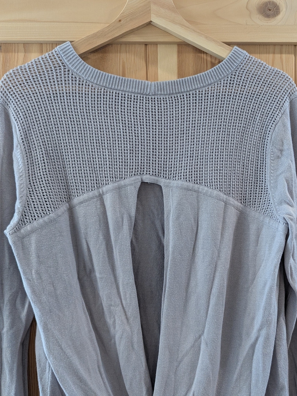 Lululemon Viscose Blend Open Back Sweater With Cashmere - Picture 5 of 8